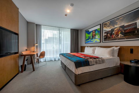 The Adnate Perth - Art Series - Australia Accommodation 11