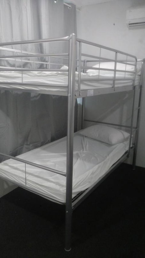 Perth City Backpackers Hostel - Note - Valid Passport Required To Check In - Australia Accommodation 22