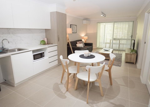 Yaran Suites - Australia Accommodation 16