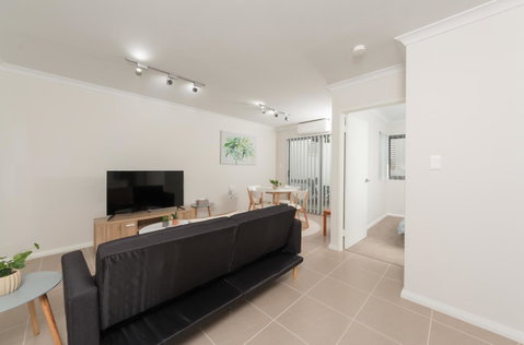 Yaran Suites - Australia Accommodation 30