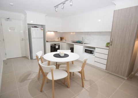 Yaran Suites - Australia Accommodation 18