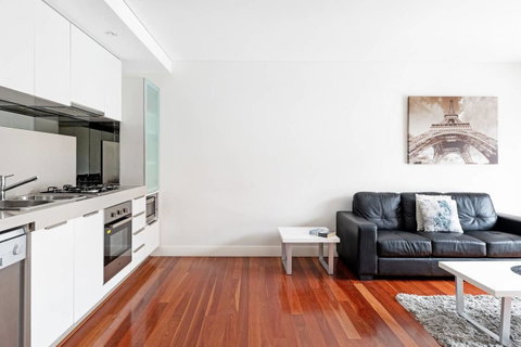 Parklane Apartments - Australia Accommodation 12