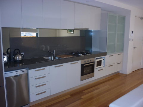 Parklane Apartments - Australia Accommodation 7