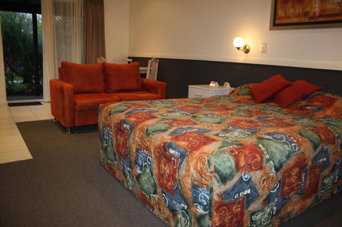 Dunsborough Central Motel - Australia Accommodation 29