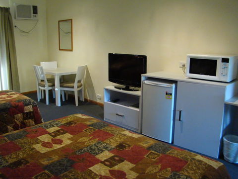 Dunsborough Central Motel - Australia Accommodation 8