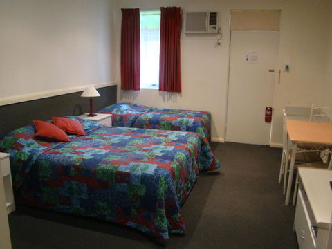 Dunsborough Central Motel - Australia Accommodation 30