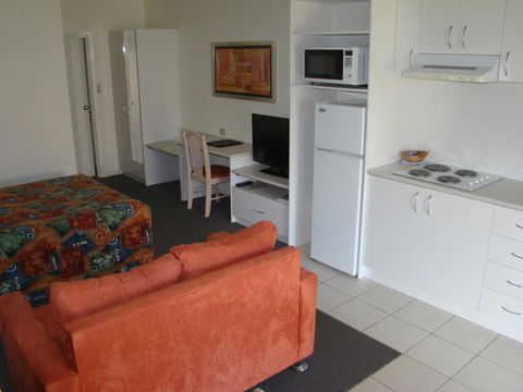 Dunsborough Central Motel - Australia Accommodation 5
