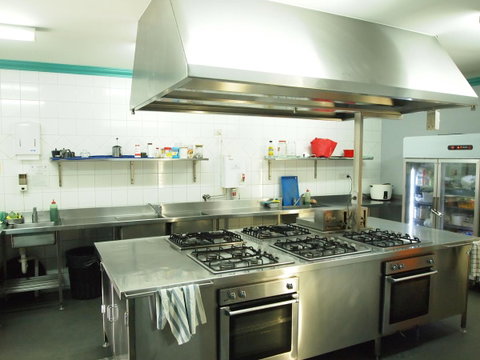 The Emperors Crown Hostel - Australia Accommodation 28