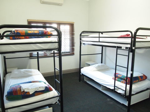 The Emperors Crown Hostel - Australia Accommodation 21