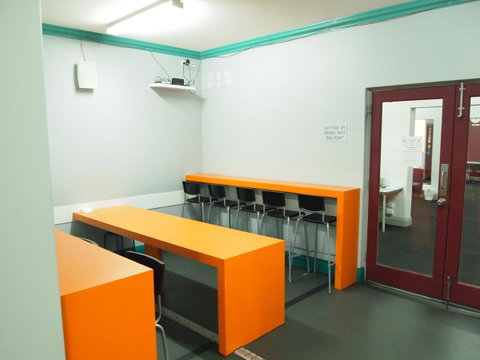 The Emperors Crown Hostel - Australia Accommodation 43