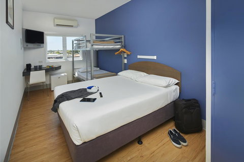 Ibis Budget Perth Airport - Australia Accommodation 20