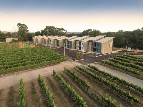 Maya Maya At Mandoon Estate - Australia Accommodation 10