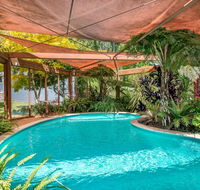 Chimes Spa Retreat - Australia Accommodation