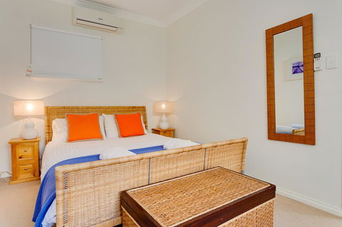 Cottesloe Beach House I - Australia Accommodation 5