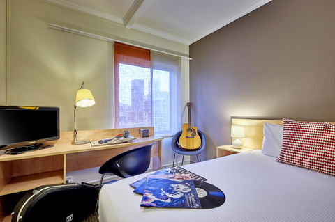 Ibis Perth - Australia Accommodation 14