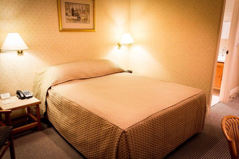 European Hotel - Australia Accommodation 32