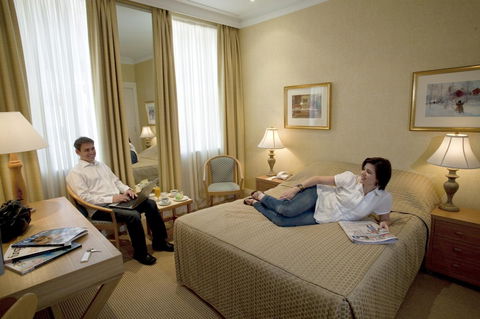 European Hotel - Australia Accommodation 8