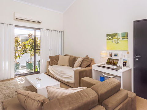 Home Apartment - Perth City Centre - Free WiFi - Australia Accommodation 0