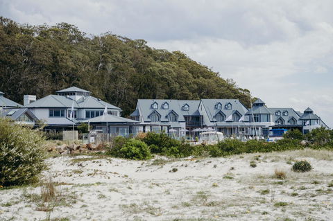 Anchorage Port Stephens - Australia Accommodation 4