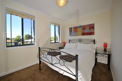 Palm Beach Manor - Australia Accommodation 9