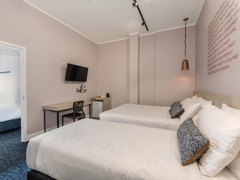 Nightcap At Belgian Beer Cafe - Australia Accommodation 43