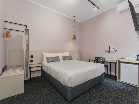 Nightcap At Belgian Beer Cafe - Australia Accommodation 35