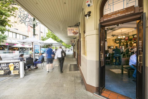 Nightcap At Belgian Beer Cafe - Australia Accommodation 28