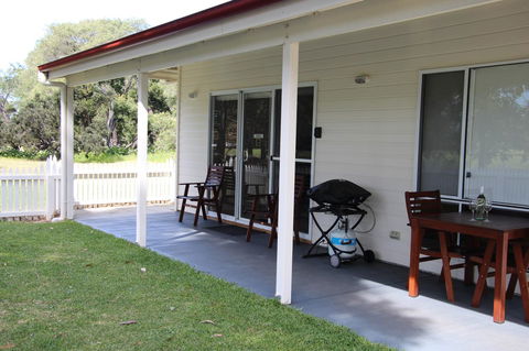 Sapphire Chalets, Augusta - Australia Accommodation 4