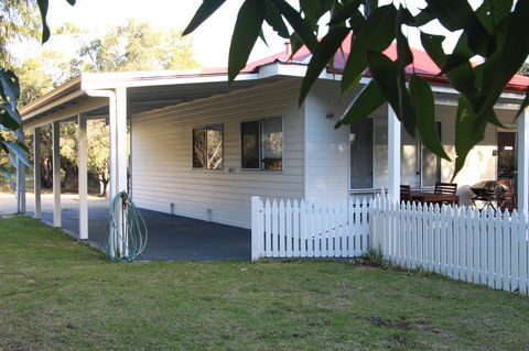 Sapphire Chalets, Augusta - Australia Accommodation 6
