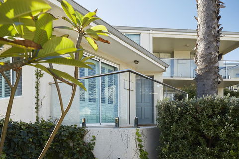 Seashells Scarborough - Australia Accommodation 6
