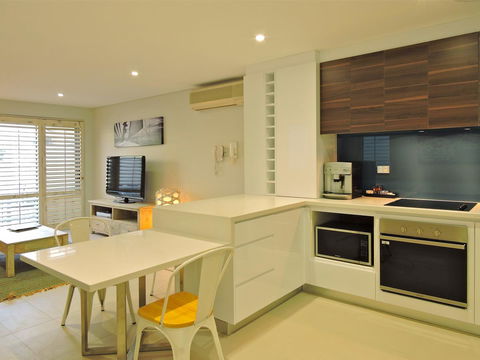 Seashells Scarborough - Australia Accommodation 27