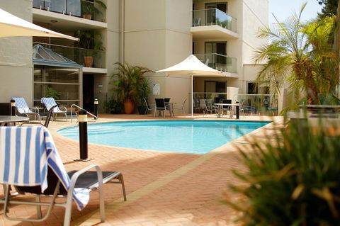 Seashells Scarborough - Australia Accommodation 13
