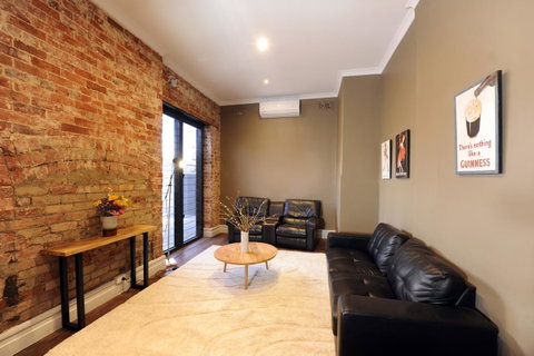 The Stirling Arms Hotel - Australia Accommodation 31