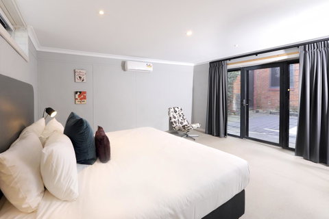 The Stirling Arms Hotel - Australia Accommodation 30