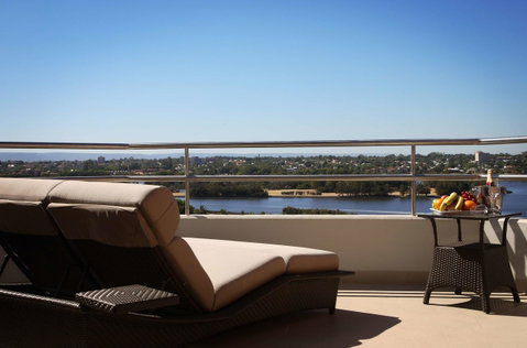 Residence On Langley Park - Australia Accommodation 19