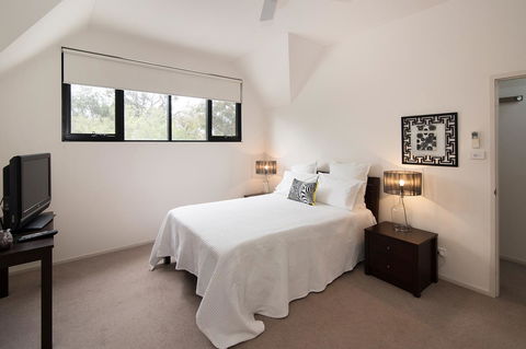 Pegasus - Australia Accommodation 7