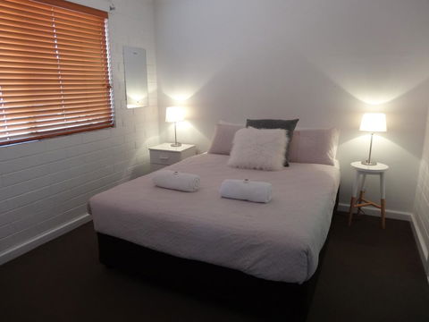 Archipelago Apartments Esperance - Australia Accommodation 12