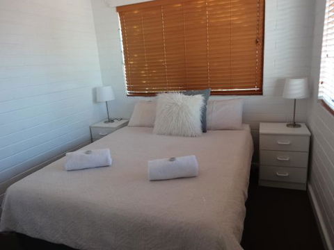 Archipelago Apartments Esperance - Australia Accommodation 3