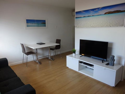 Archipelago Apartments Esperance - Australia Accommodation 4