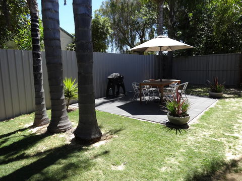 Archipelago Apartments Esperance - Australia Accommodation 5