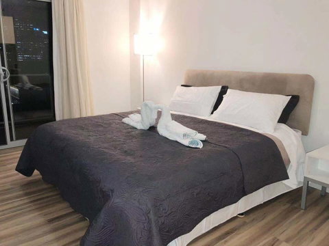 Centre Of Perth Whole Apartment W/view&spa&pool&wifi - Australia Accommodation 5