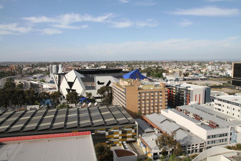 Centre Of Perth Whole Apartment W/view&spa&pool&wifi - Australia Accommodation 24