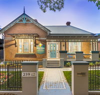Blue Door Apartments - Australia Accommodation