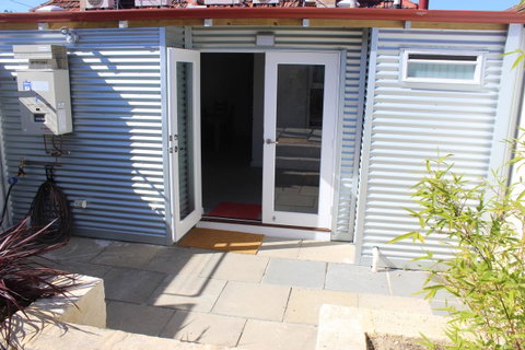 Captain\'s Heritage Cottage - Central Fremantle 2 Bedroom Historic Cottage - Australia Accommodation 15