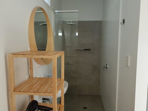 Captain\'s Heritage Cottage - Central Fremantle 2 Bedroom Historic Cottage - Australia Accommodation 12