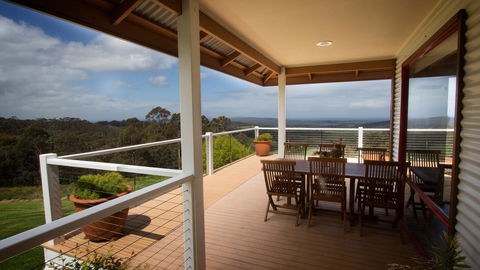 Karri Mia Chalets And Studios - Australia Accommodation 38