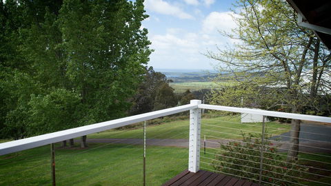 Karri Mia Chalets And Studios - Australia Accommodation 22