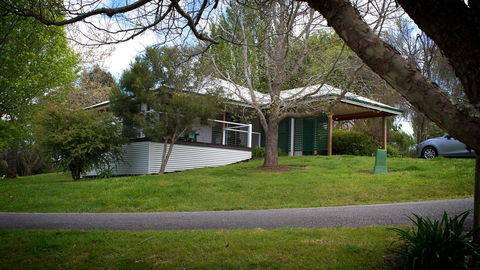 Karri Mia Chalets And Studios - Australia Accommodation 24