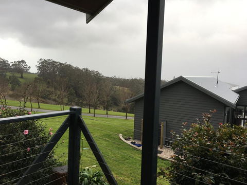 Karri Mia Chalets And Studios - Australia Accommodation 2