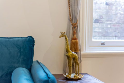 Heritage Townhouse Near Harbour Bridge - Australia Accommodation 38